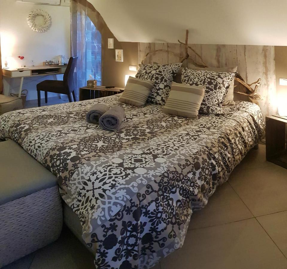 La Villa Esterel & Spa Village-Neuf Bagian luar foto