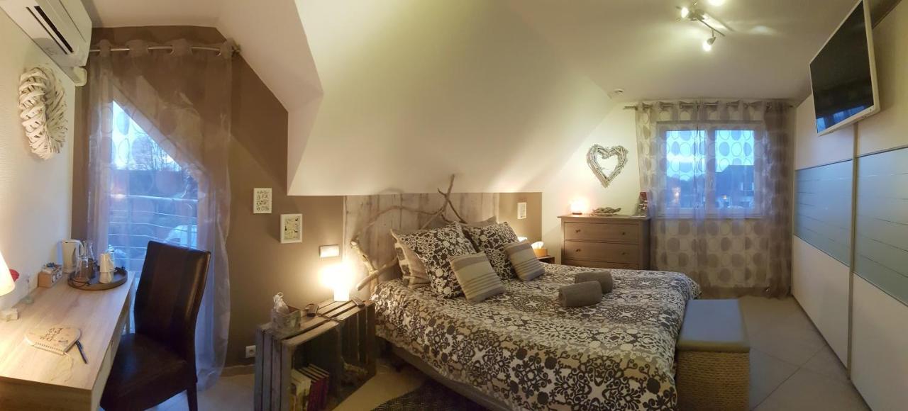 La Villa Esterel & Spa Village-Neuf Bagian luar foto